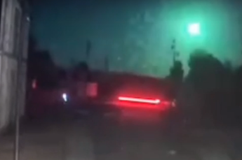 Жители Курской области ночью наблюдали яркий метеор
