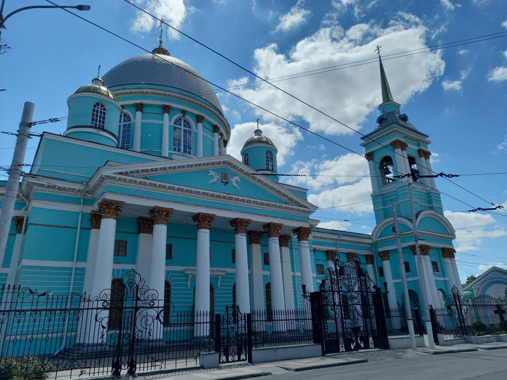 В центре Курска перекроют улицы на время крестного хода