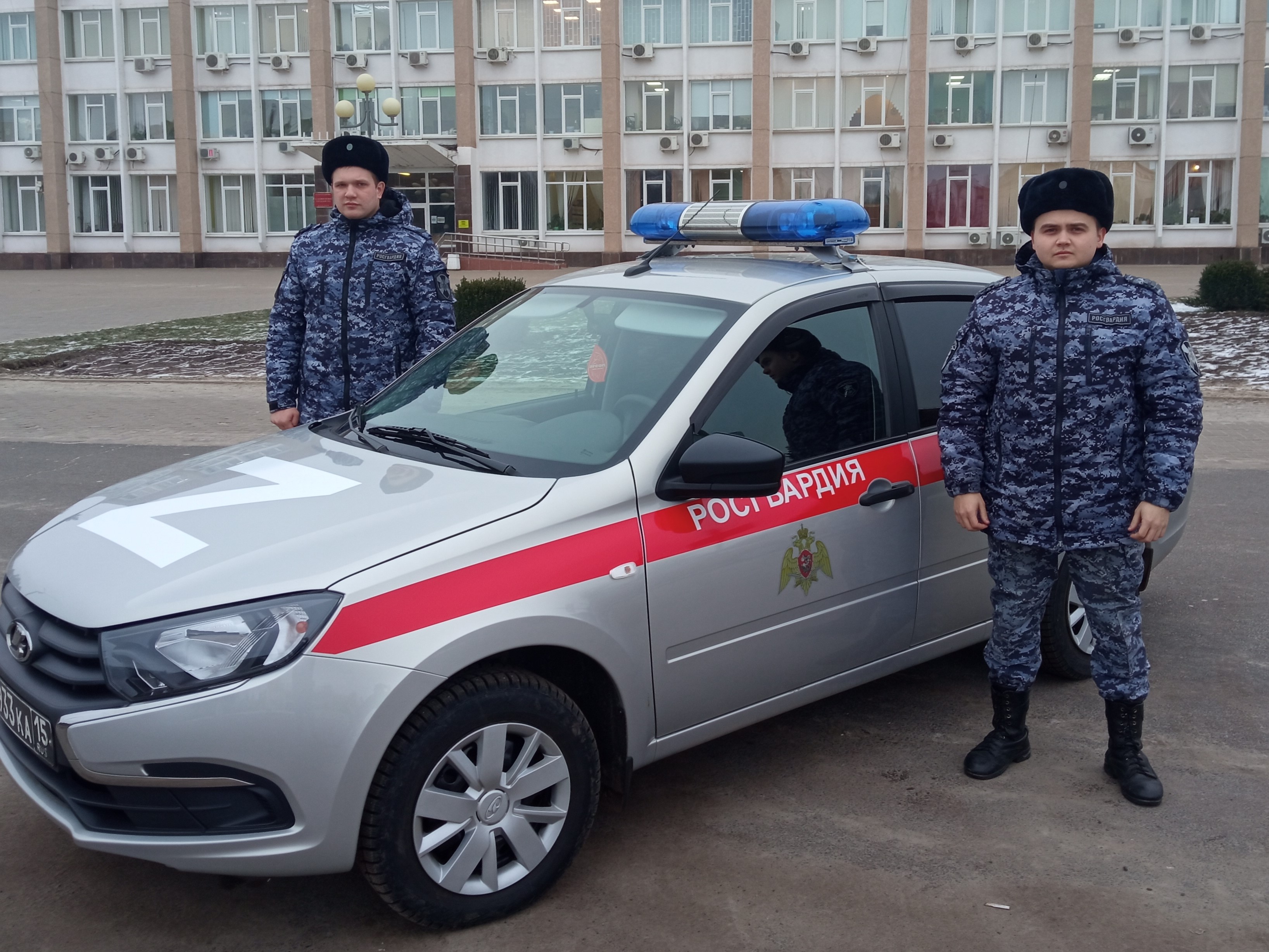 Росгвардейцы в Курской области нашли пропавшего школьника