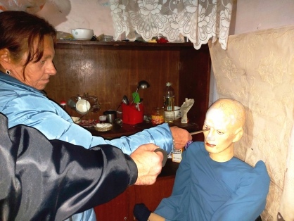 В Курской области 61-летняя женщина зарезала мужчину