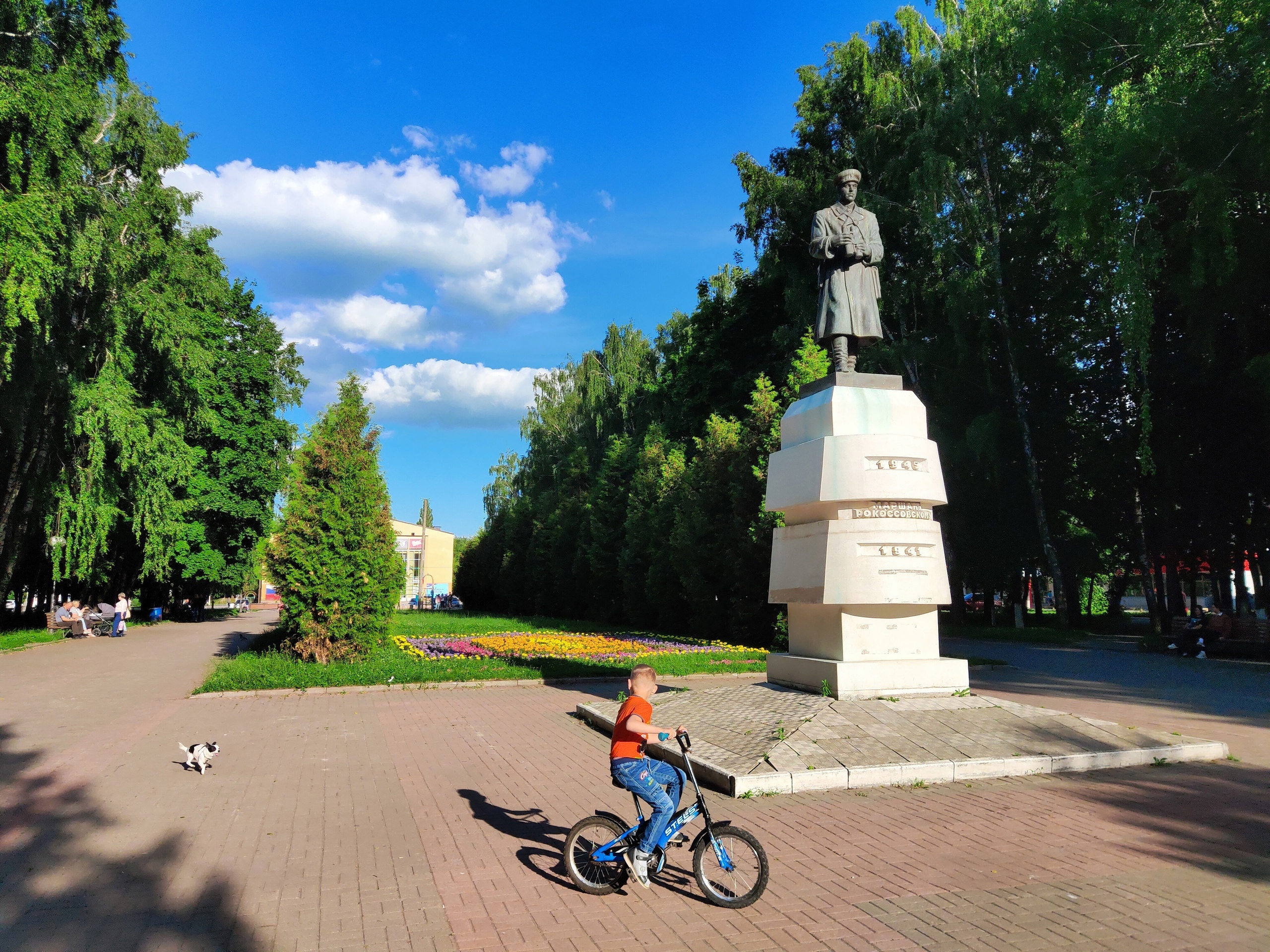 В Курске выделено 167 млн. рублей на благоустройство скверов, дворов и парков