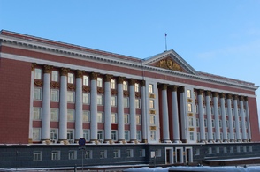 Курский губернатор призвал коллег к открытому общению с народом