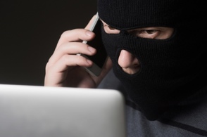 В Курске очередной пенсионер стал жертвой телефонных  мошенников