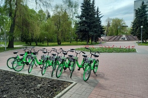 В Курске организуют прокат велосипедов прямо у памятников