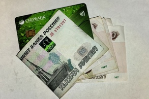 В Курске мошенники обманывали работников службы доставки еды