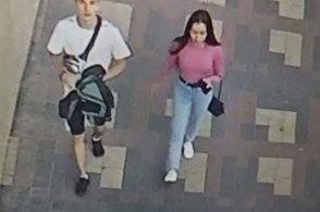 В Курске полицейские разыскивают подозреваемого в краже из торгового центра