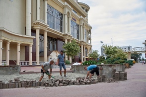 Мэр Курска рассказал, как украсят улицы ко Дню города