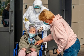 В Курской области вылечили от коронавируса 101-летнюю женщину
