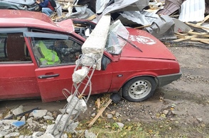 Курянам, пострадавшим от урагана, выплатят деньги