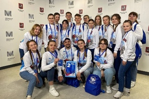 Курские волонтеры приняли участие в организации Парада Победы в Москве