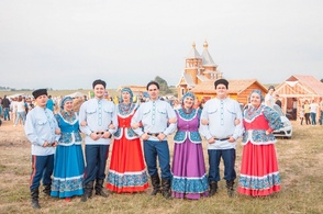 Курян приглашают отметить Троицу в Парке мельниц