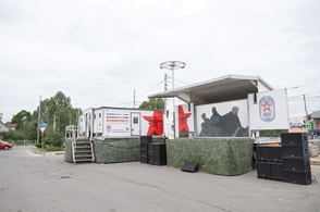 В Курске работал мобильный пункт по отбору граждан на военную службу по контракту