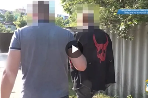 В Курской области задержали молодого 22-х летнего курянина, который распространял наркотические вещества.