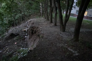 Курские дома в опасности из-за оврага
