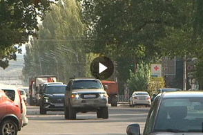 Куряне жалуются на долгое ожидание транспорта