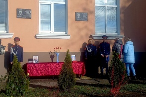 В Курской школе открыли мемориальные доски