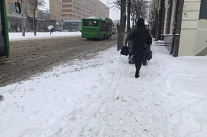 Куряне жалуются на неочищенные от снега дороги