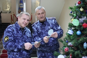 Курские сотрудники УФСИН присоединились к акции &laquo;Елка желаний&raquo;