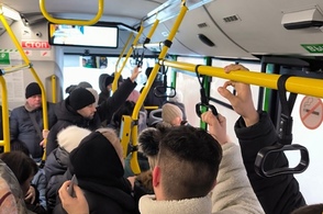 Куряне жалуются на переполненные автобусы