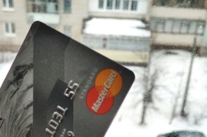 Двое жителей Курской области отдали мошенникам 165 и 66 тысяч рублей