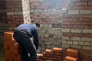 В Курске обследуют повреждения поликлиники №6