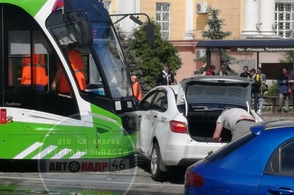 В Курске произошло первое ДТП с новым "Львенком"