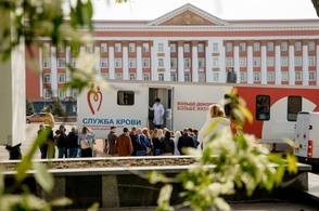 Курян призывают сдавать донорскую кровь для раненых в приграничье