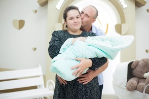 В День матери 9 курянок стали мамами