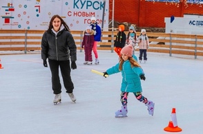 В Курске на Губернском катке открыты &laquo;Школа юного хоккеиста&raquo; и &laquo;Школа юного фигуриста&raquo;