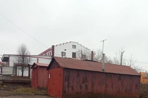В Центральном округе Курска сотрудники администрации ищут владельцев незаконных гаражей