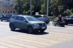 Курская полиция разыскивает свидетелей нарушений ПДД с детьми на мопедах
