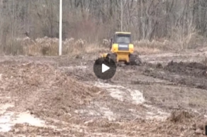 В Курске остановили стройку гаражей на улице Евгения Клевцова