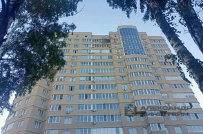 В Курске вражеский удар БПЛА пришёлся на 4 многоэтажки