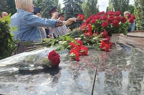 В Курске мемориалу &laquo;Памяти павших&raquo; возвращают первоначальный облик