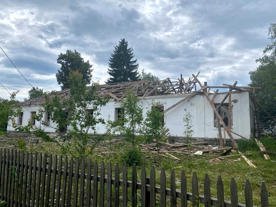 В Курской области пострадало здание школы | 26.06.2024 | Курск - БезФормата