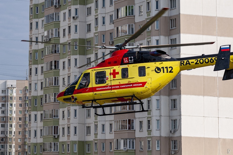 Курские медики на вертолете доставили беременную курянку в Москву
