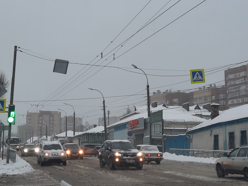 В Курской области из-за снегопада рекомендовали отказаться от использования школьных автобусов
