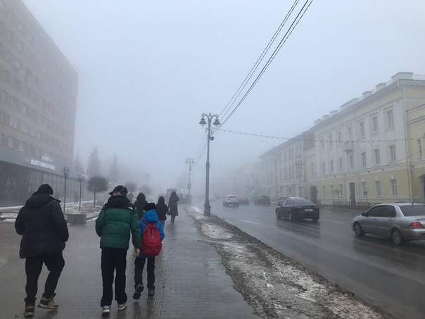 В Курске наблюдается густой туман