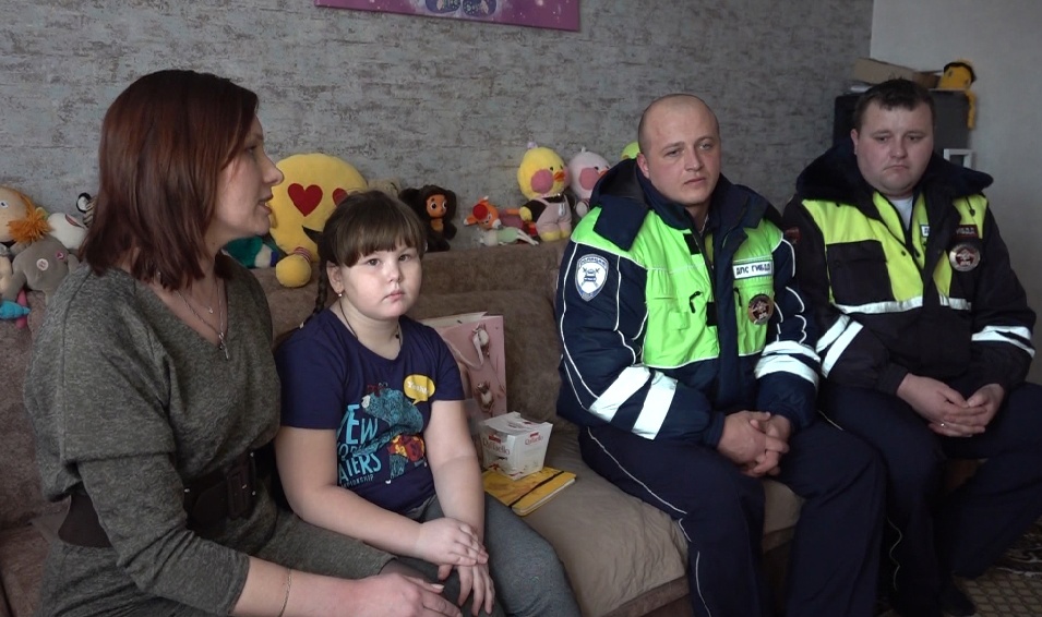 Курские госавтоинспекторы помогли доставить девочку на экстренную операцию