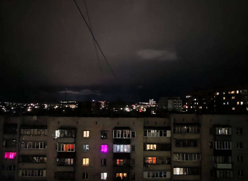 В небе над Курском работает ПВО