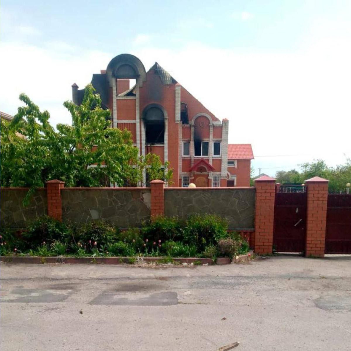 В Курской области из-за атаки БПЛА поврежден дом главы Глушковского района