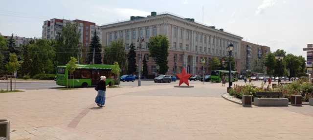 На улице Ленина начался капитальный ремонт дороги