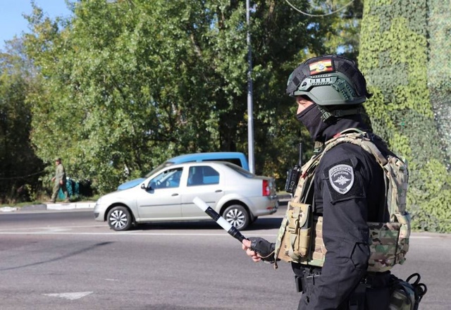 В Курской области сотрудники полиции задержали женщину, перевозившую во рту запрещённые вещества