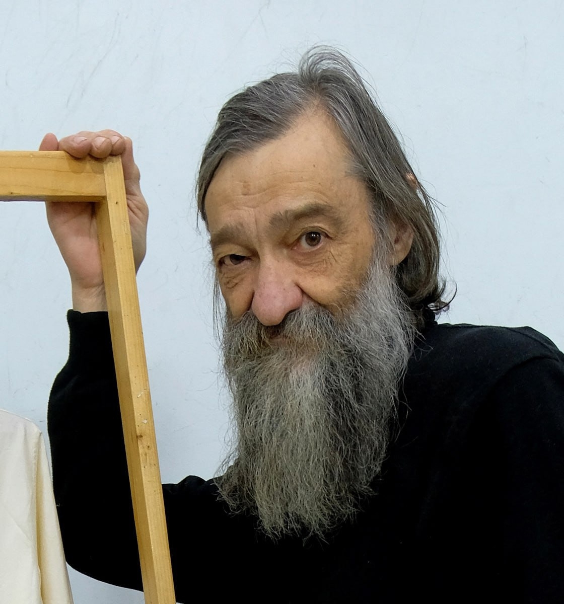 Умер Курский знаменитый художник и краевед Олег Радин