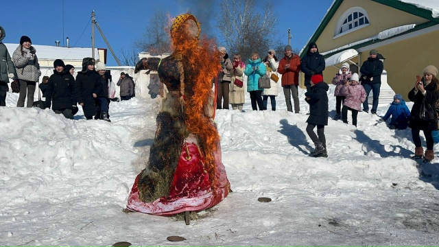 В Курской области в музее-усадьбе Фета сожгли масленичное чучело