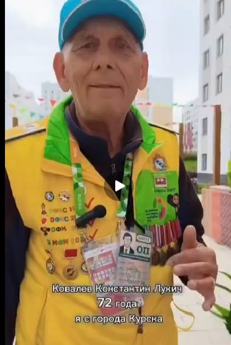 72-летний волонтёр из Курской области стал участником Международного фестиваля молодёжи — 2026