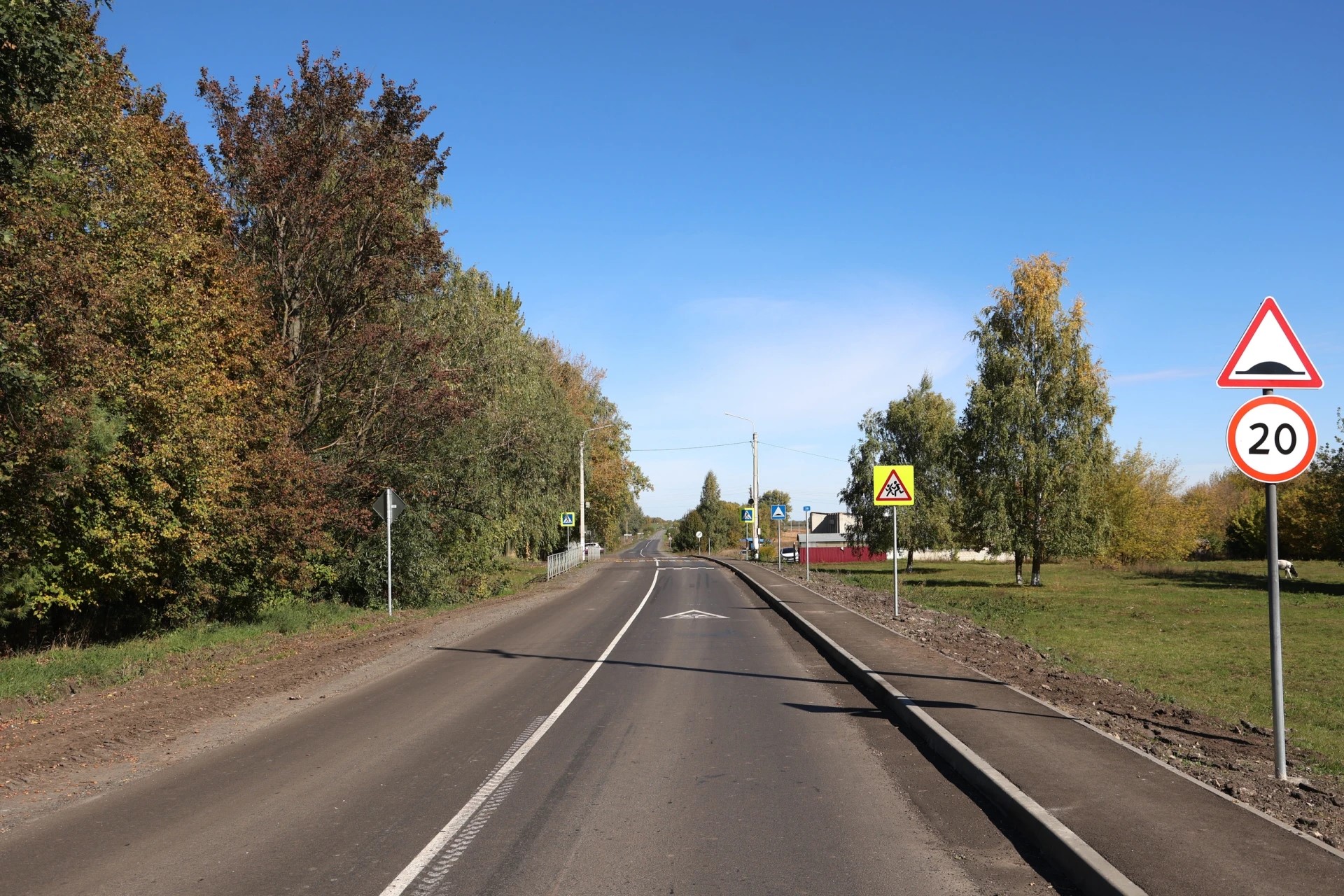 В Курской области построили 7 новых тротуаров 